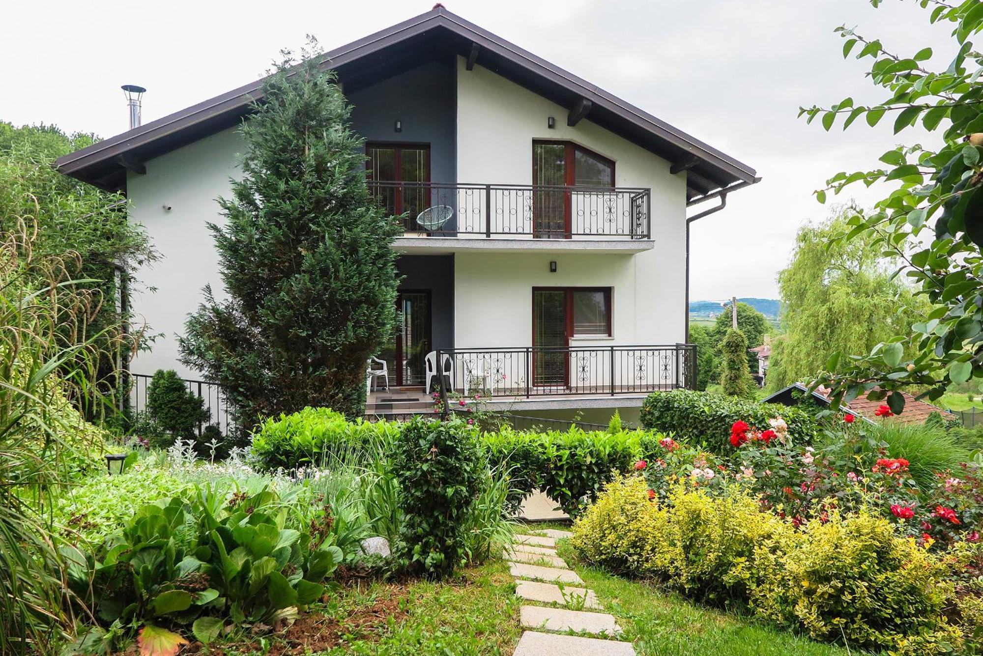 Apartment Garden Korana Karlovac Exterior photo