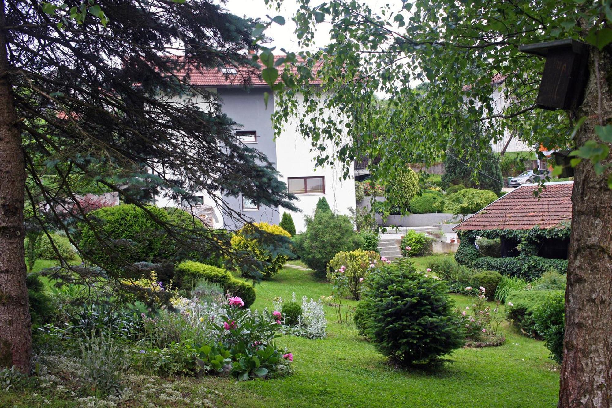 Apartment Garden Korana Karlovac Exterior photo